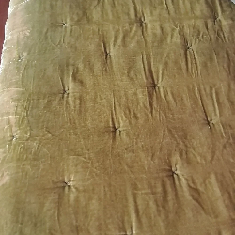 Opalhouse Green Moss Colored Crushed Velvet Full/Queen Bedding Comforter 70s MCM